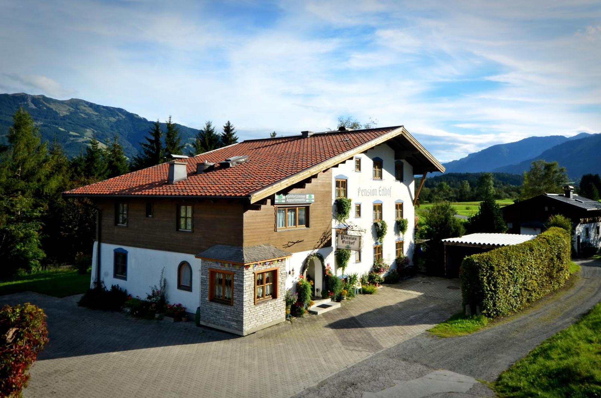 Pension Erlhof Saalfelden Bagian luar foto